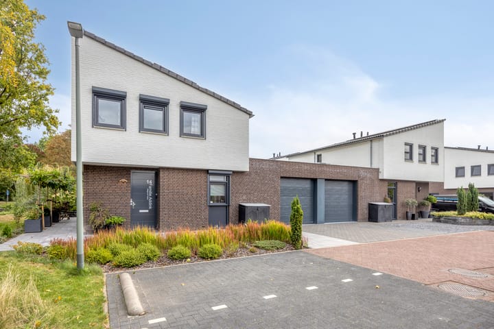 Langs de Beek 14 in Roermond
