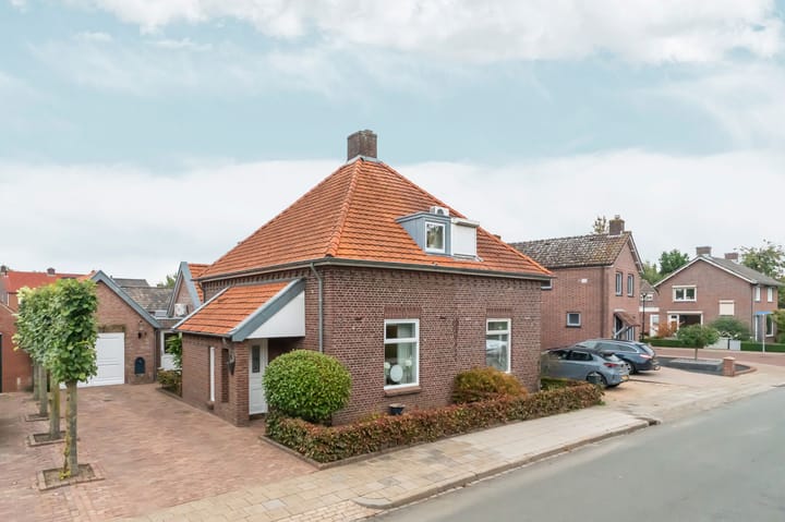 Langstraat 23 in Afferden L