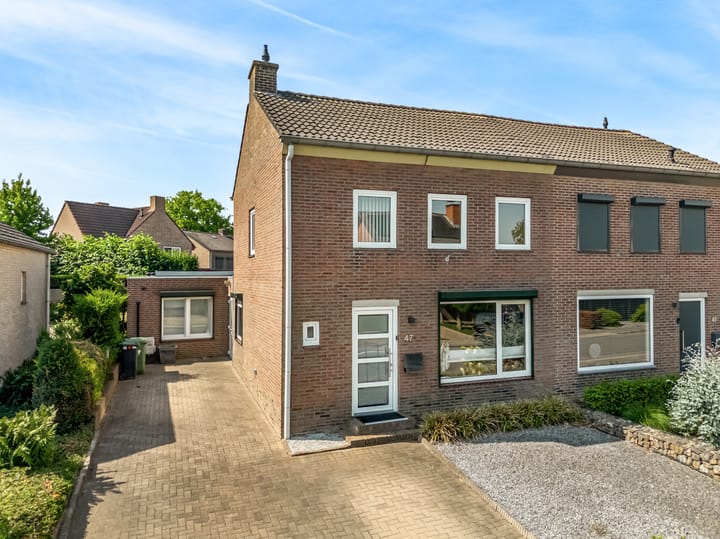 Langstraat 47 in Schimmert