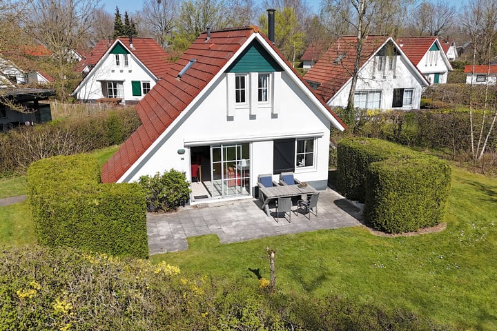 Photo of property Langwarderdyk 16-0016, Sint Nicolaasga