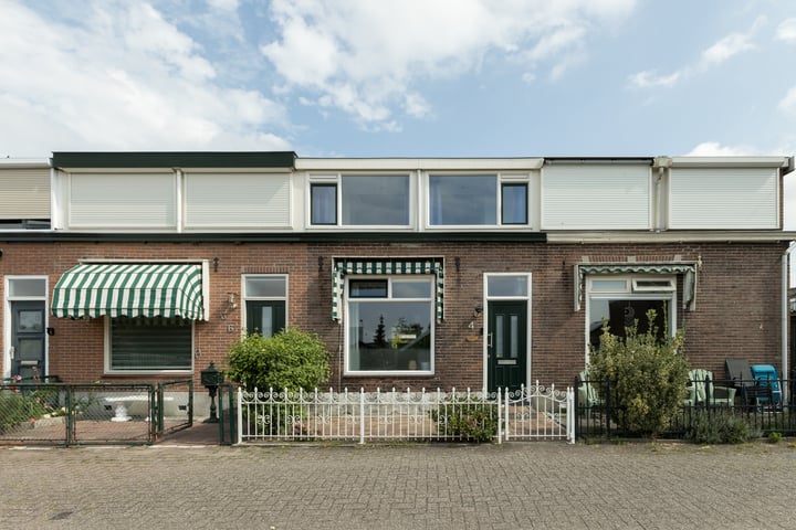 Lapinenburgstraat 4 in Hillegom