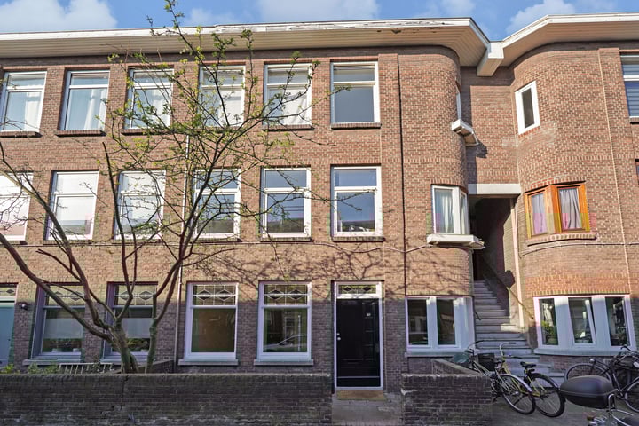 Larensestraat 127 in 's-Gravenhage photo