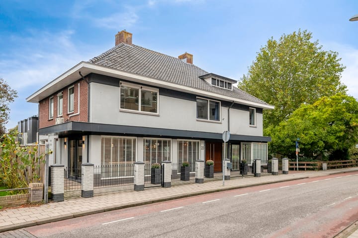 Photo of property Larenseweg 23, Holten