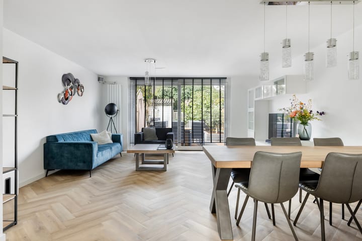 Larikshof 12 in Papendrecht