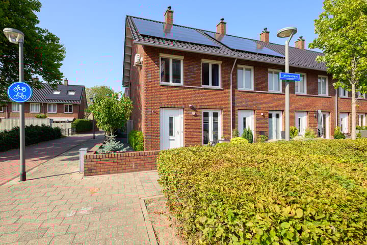 Laterastraat 11 in Naaldwijk photo