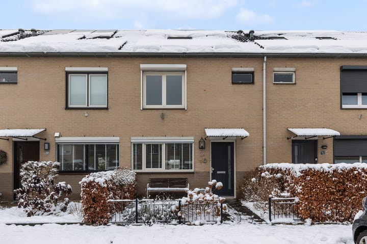 Latonalaan 32 in Apeldoorn