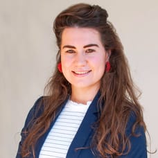 Foto van Laura Over de Vest