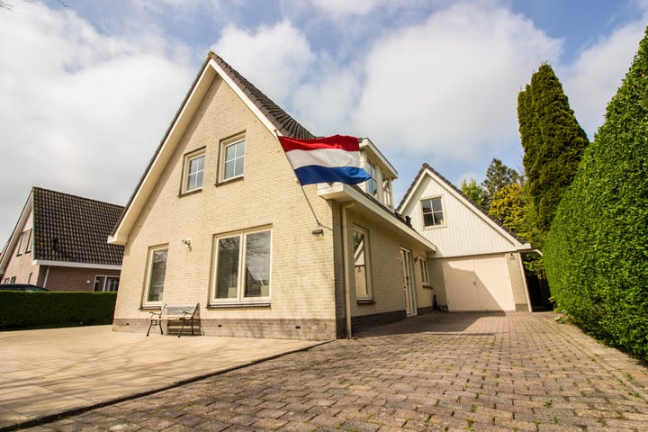 Laurier 13 in Hoogkarspel