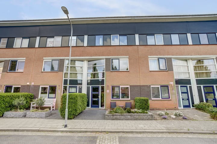 Laurier 43 in Hoogkarspel