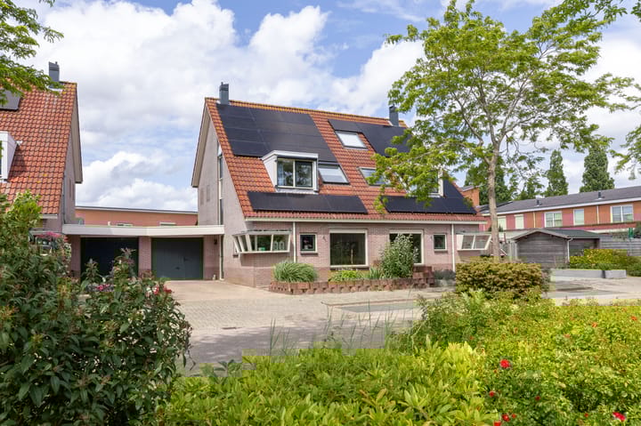 Laurier 76 in Hoogkarspel