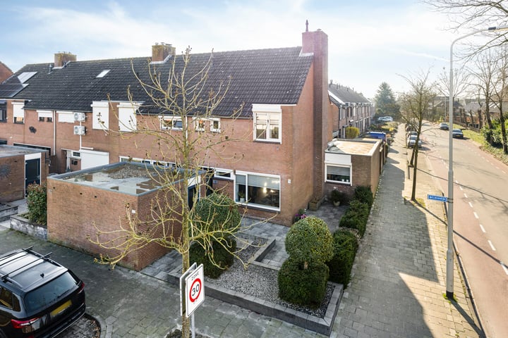 Photo of property Lavadijk 331, Roosendaal