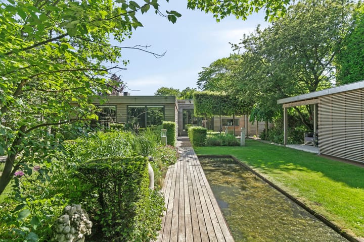 Photo of property Lavendelhof 12, Barendrecht