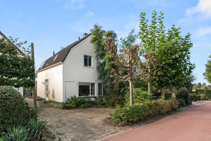 Photo of property Lawickse Allee 81, Wageningen