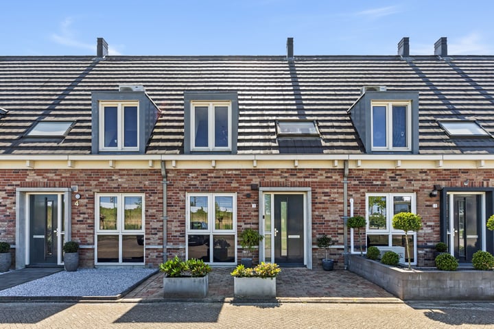 Foto van woning Lazuursteen 3, Houten