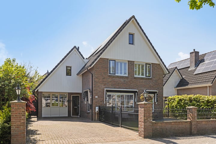 Leedsstraat 10 in Hengelo