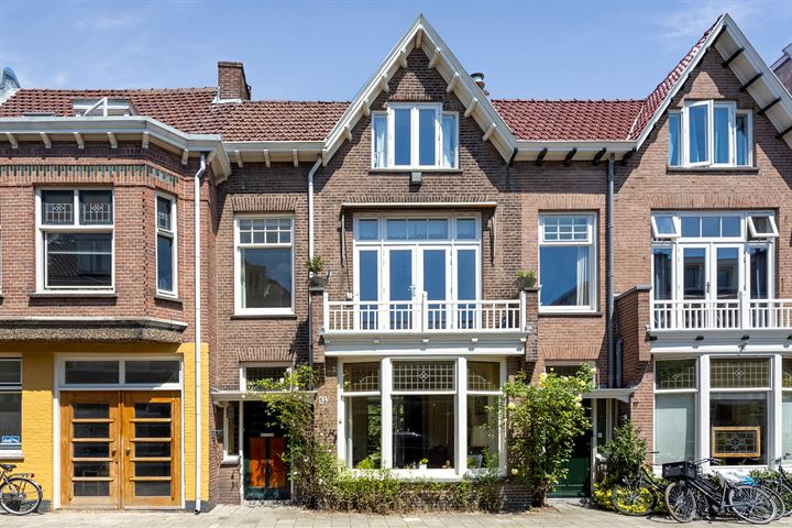 Leeghwaterstraat 15 in Haarlem