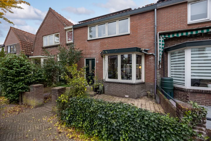 Leeghwaterstraat 97 in Hilversum
