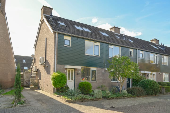 Leekerhoek 12 in Huizen