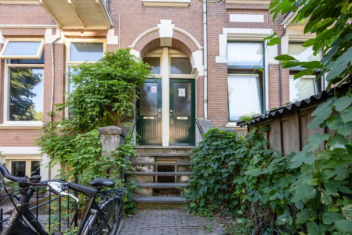 Leemptstraat 1 in Nijmegen