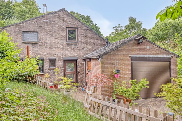 Photo of property Leemweg 66, Wijchen