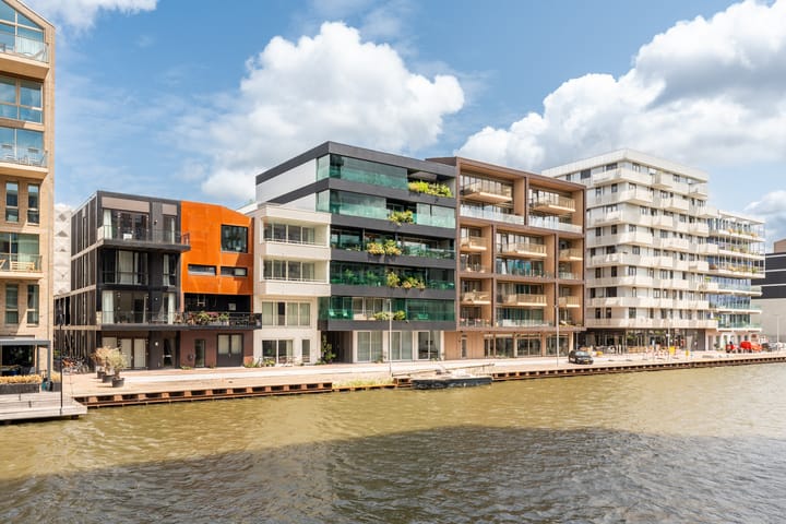 Leen Jongewaardkade 11 in Amsterdam