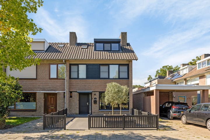 Leendert Donkerstraat 7 in Eindhoven foto