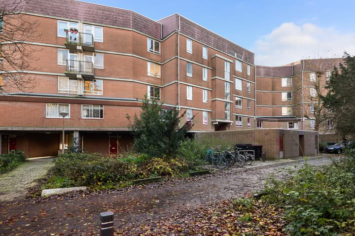 Leerdamhof 244 in Amsterdam