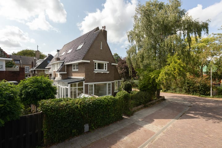 Photo of property Leeuwarderkade 23, Sneek