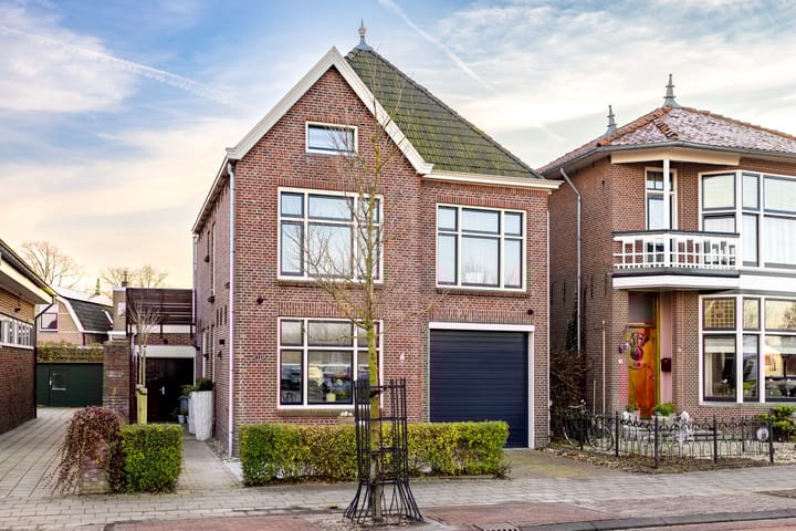 Photo of property Leeuwarderweg 11, Franeker