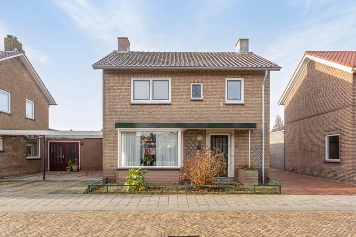 Leeuwebekstraat 11 in Wijchen