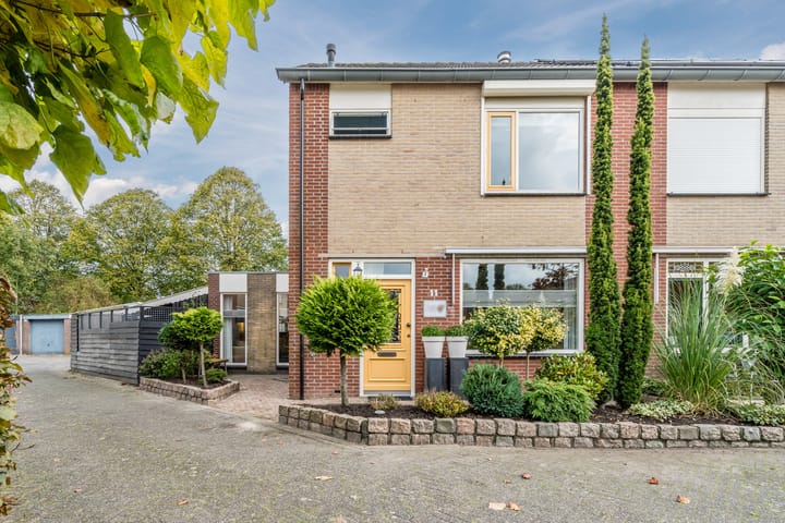 Leeuwerik 11 in Bunschoten-Spakenburg