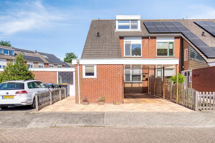 Leeuwerik 80 in Bunschoten-Spakenburg foto