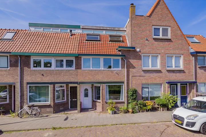 Leeuweriklaan 2 in IJmuiden