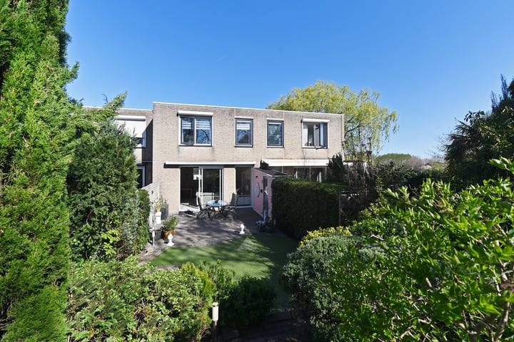 Photo of property Leeuweriklaan 41, 's-Gravenzande