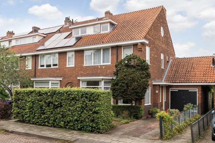 Photo of property Leeuweriklaan 9, Rotterdam