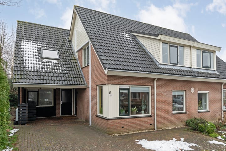 Photo of property Leeuwerikstraat 10, Nijeveen