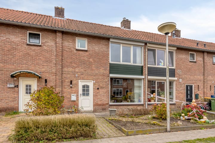 Leeuwerikstraat 34 in Goor
