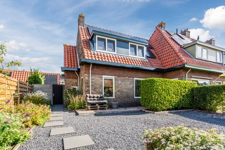 Leeuwerikstraat 45 in Hilversum
