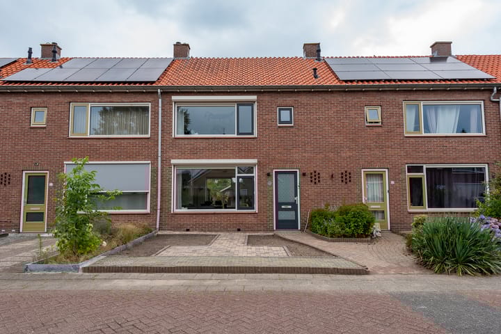 Photo of property Leeuwerikstraat 52, Hattemerbroek