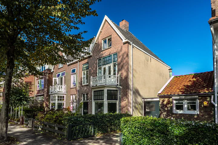 Photo of property Leeuwerikstraat 6, Leeuwarden
