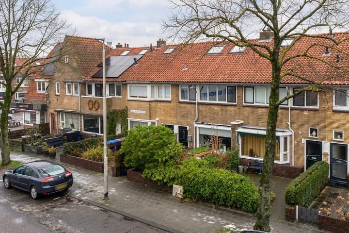 Leeuwerikstraat 98 in Leeuwarden foto