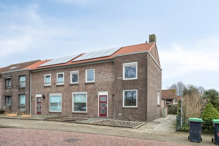 Photo of property Leeuwstraat 56, Volkel