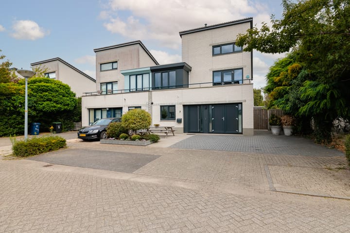 Leguaanstraat 7 in Almere