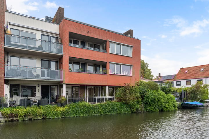 Leidsestraatweg 107A in Woerden