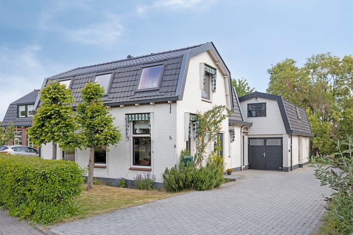 Leidsestraatweg 8 in Harmelen