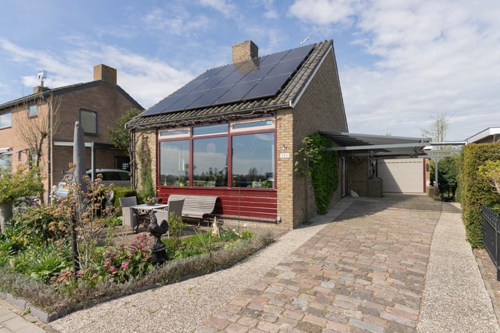 Photo of property Leimuiderdijk 288, Burgerveen