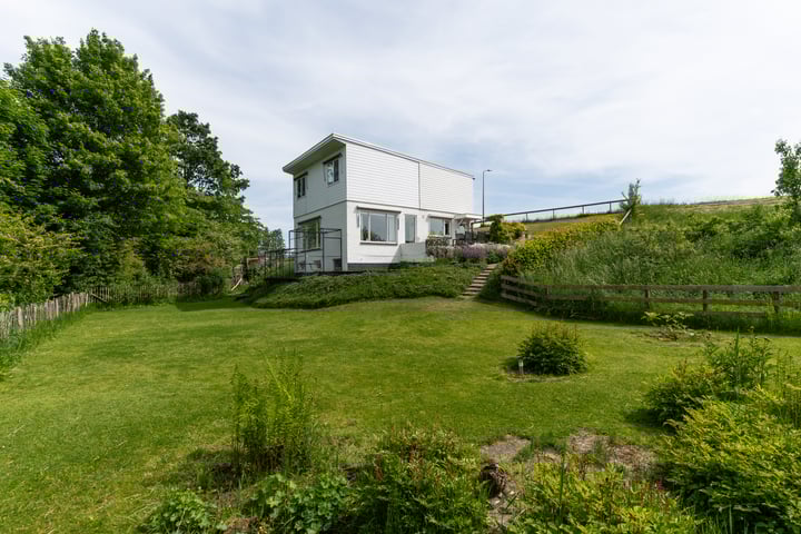Lekdijk 44 in Hagestein