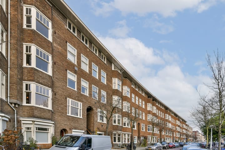 Lekstraat 104-3 in Amsterdam