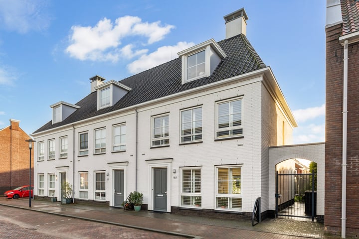 Lekstraat 84 in Hoef en Haag