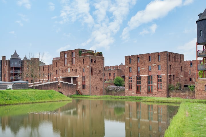 Photo of property Leliënhuyze 45, 's-Hertogenbosch